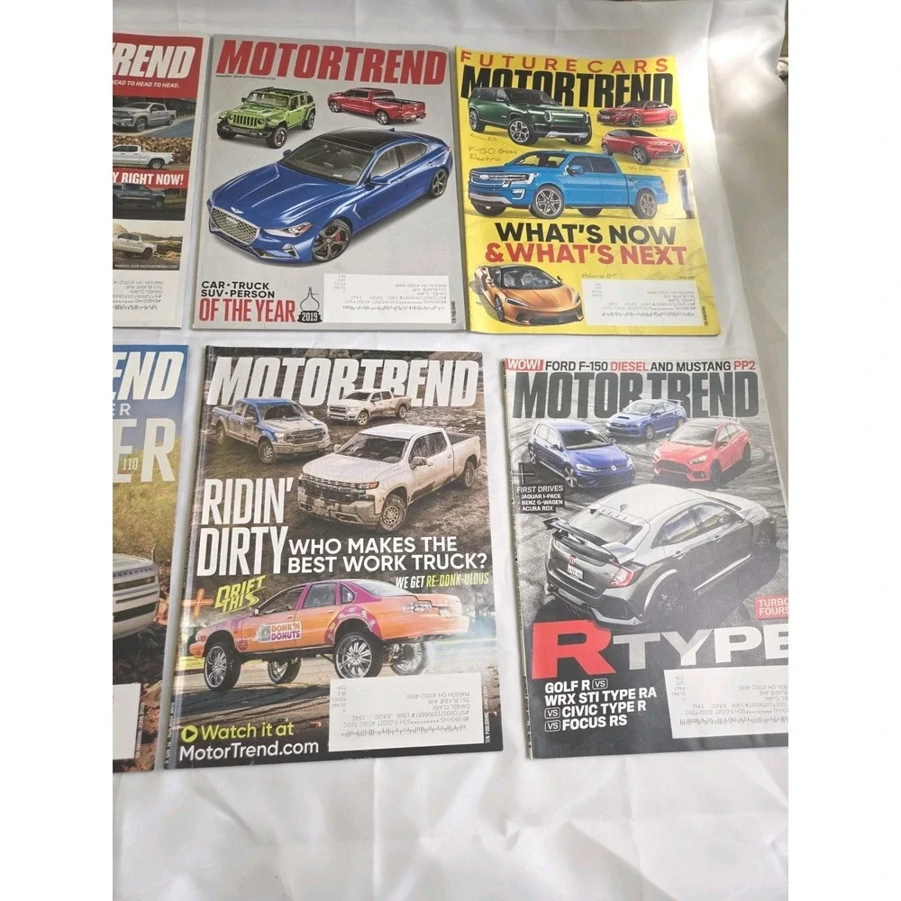Lot of 8 Motortrend Magazines SUPER SUVS Road Warriors Land Rover 2020
